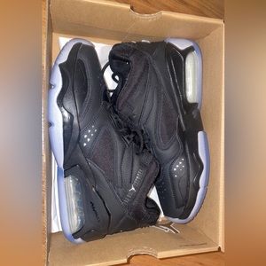 Boys size 7. New! Jordan pointe lane